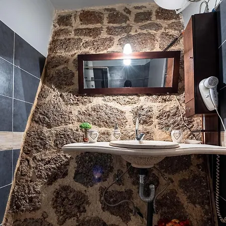 ξενώνας ηχώ Synikia Mesi Trikalon