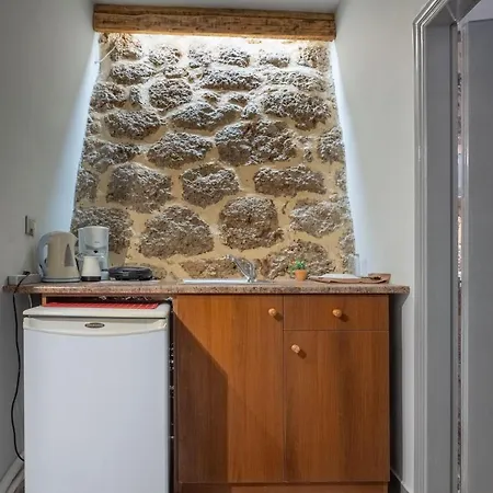 ξενώνας ηχώ * Synikia Mesi Trikalon