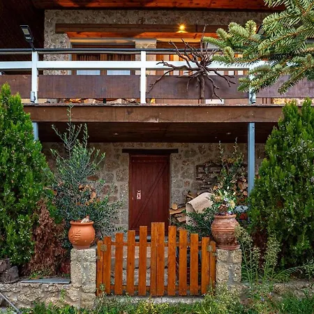 ξενώνας ηχώ Casa de Campo Synikia Mesi Trikalon
